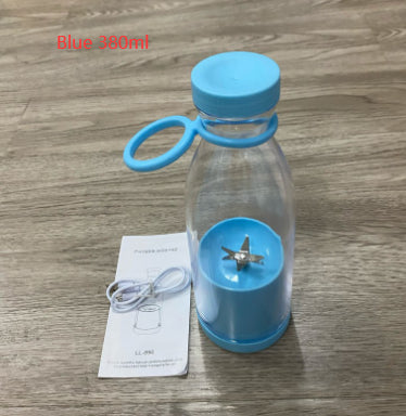 Portable USB Rechargeable Blender - 350ml Juicer Cup - close-up detail
