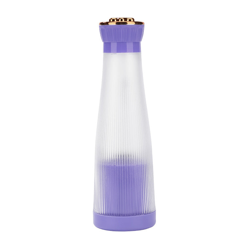 Compact Portable Juice Blender - Cordless & Travel-Friendly - lifestyle photo