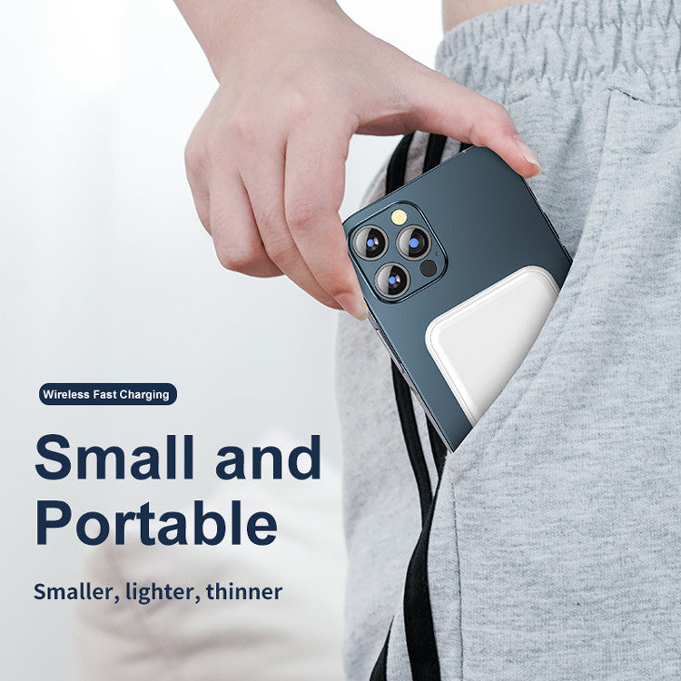 Mini Magnetic Wireless Power Bank 5000mAh - Snap & Charge - close-up detail