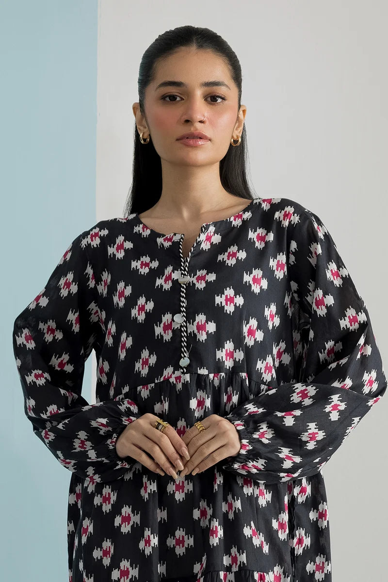 Women's Black Pink Ikat Print Cambric Maxi Tunic | Tiered Hem | Long Sleeve