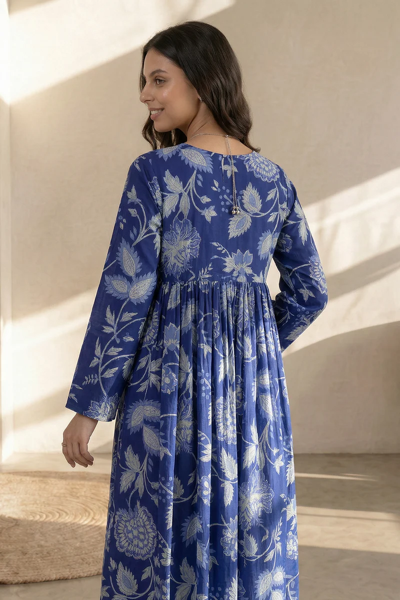 Women's Dusty Blue Floral Outline Print Cambric Maxi Tunic | Rope-Tie Neckline