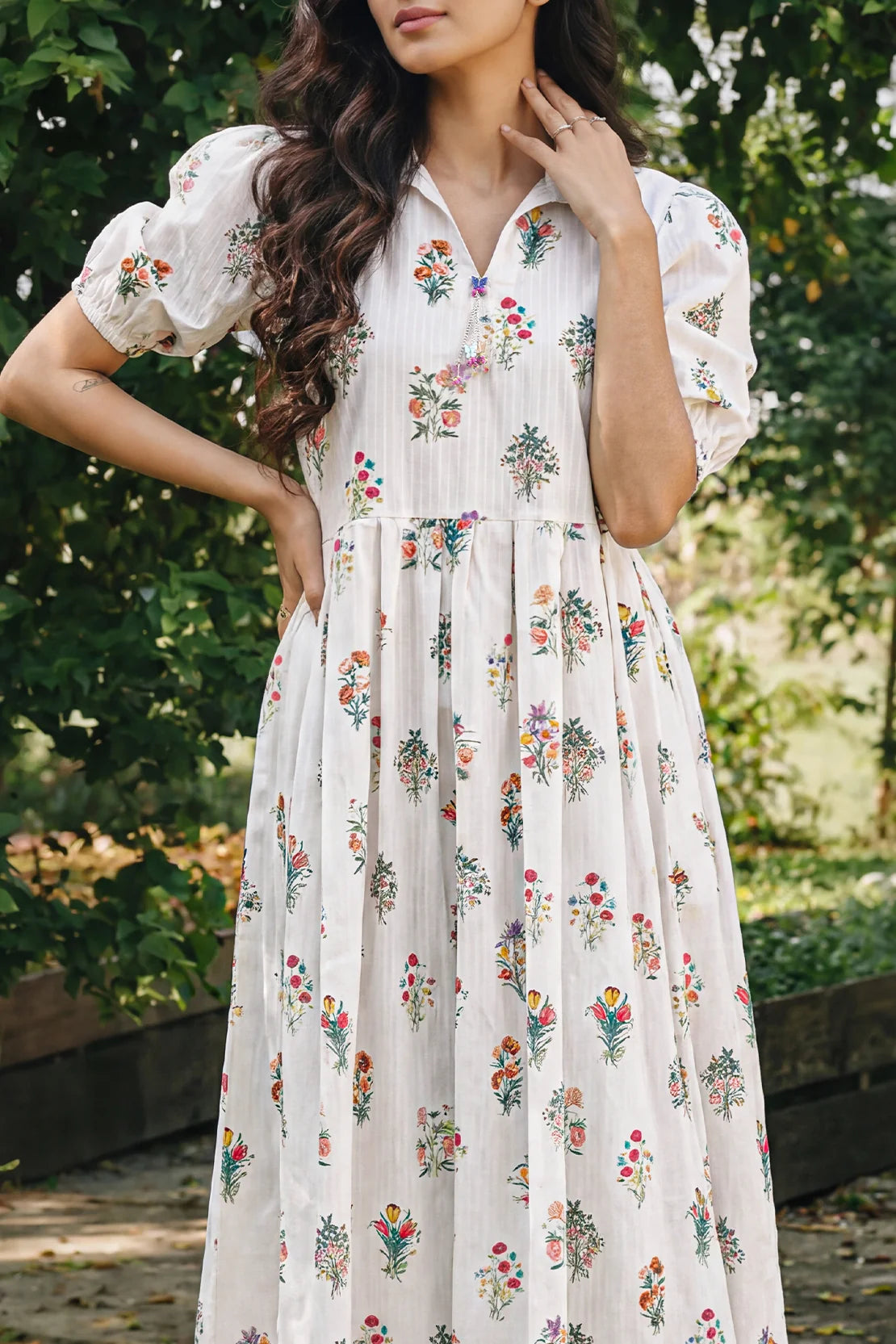 Women's Cream Floral Bouquet Print Cotton Maxi Tunic | Collared Neckline | Puff Sleeves