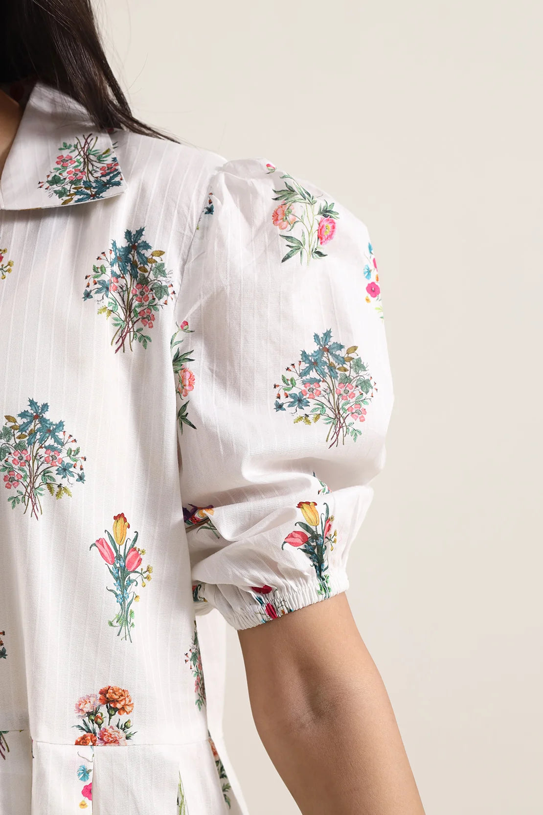 Women's Cream Floral Bouquet Print Cotton Maxi Tunic | Collared Neckline | Puff Sleeves